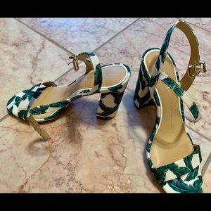 NEW Gianni Bini Shoes